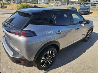 Peugeot 2008 2021 GT 1.2 PURETECH 131 HP-thumb-13