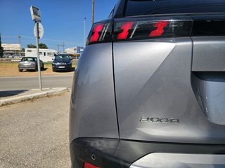 Peugeot 2008 2021 GT 1.2 PURETECH 131 HP-thumb-27