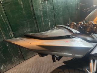 Kawasaki Z 750 2006 για ανταλλακτικά κομμάτι κομμάτι όχι ολόκληρο-thumb-8