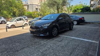 Toyota Yaris 2024 1.5-130ps-chic-hybrid-auto!!-thumb-4