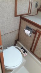 Bayliner 1982 3250 CONQUEST FLY BRIDGE-thumb-20
