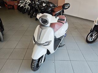 UM 2026 CARMEN 125 EURO 5+ (10  ΧΡΟΝΙΑ ΕΓΓΥΗΣΗ)-thumb-1