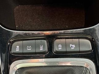 Opel Crossland X 2020-thumb-11