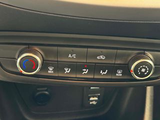 Opel Crossland X 2020-thumb-19