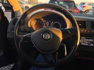 Volkswagen Polo 2017-thumb-8