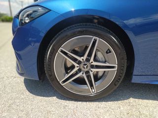 Mercedes-Benz C 300 2024 e AMG LINE -PREMIUM PACKAGE-thumb-8