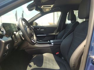 Mercedes-Benz C 300 2024 e AMG LINE -PREMIUM PACKAGE-thumb-19