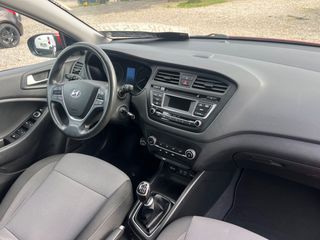 Hyundai i 20 2017 ACTIVE 1.4 CRDI STYLE-thumb-16