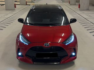 Toyota Yaris 2022 Hybrid Bi-tone-thumb-1