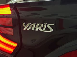 Toyota Yaris 2022 Hybrid Bi-tone-thumb-24