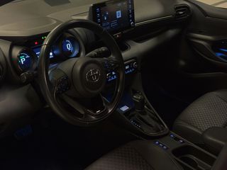 Toyota Yaris 2022 Hybrid Bi-tone-thumb-9