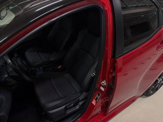 Toyota Yaris 2022 Hybrid Bi-tone-thumb-11