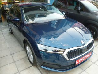 Skoda Octavia 2021 1.0 TSI 110HP 6TAX/OΘΟΝΗ+CAMERA+PARKTRONIC/64.000KM/ΕΛΛΗΝΙΚΟ-thumb-1