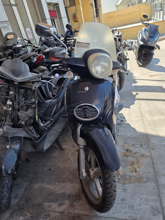 Aprilia Scarabeo 200 2014 LIGHT