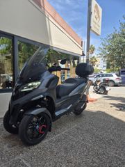 Piaggio MP3 400 2023 Με δίπλωμα αυτοκινήτου