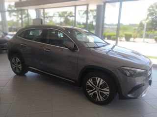 Mercedes-Benz GLA 250 2023 e FACE LIFT PROGRESSIVE -ADVANCED PLUS-PANORAMA-thumb-1