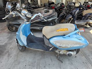 Aprilia Mojito 125 2015-thumb-1