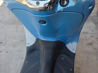 Aprilia Mojito 125 2015-thumb-5