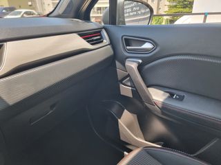Renault Captur 2022 R.S-LINE 140PS mild hybrid-thumb-34