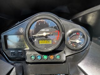 Yamaha TDM 900 2006-thumb-4