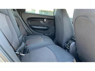 Mini Cooper 2017 Clubman-thumb-13