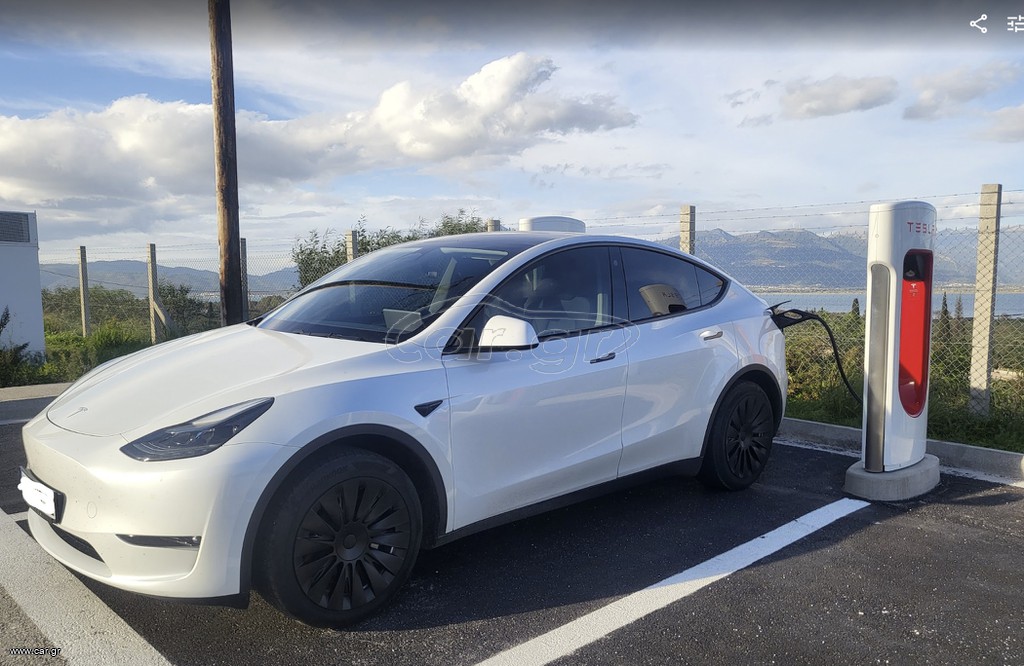 Tesla Model Y 2023 DUAL MOTOR AWD LONG RANGE
