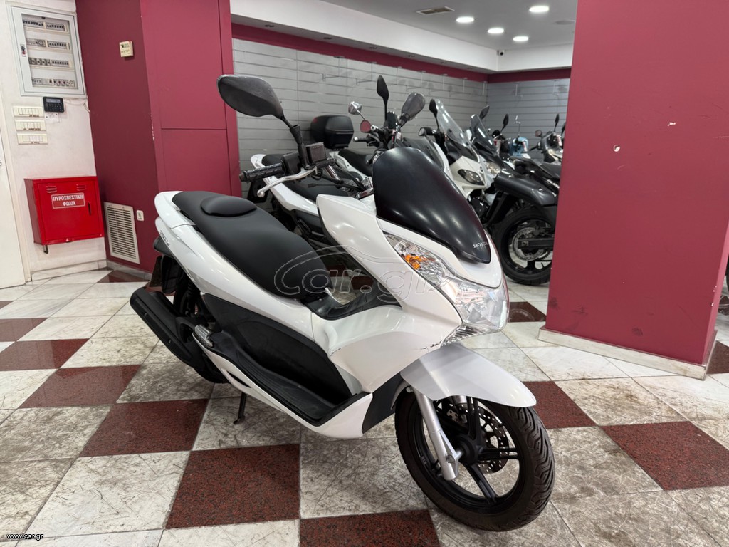 Honda PCX 125 2010 ( ΔΟΣΕΙΣ ΜΕΤΑΞΥ ΜΑΣ  ΜΕ 50% ΠΡΟΚΑΤΑΒΟΛΗ )