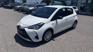 Toyota Yaris 2017 1500cc HYBRID ACTIVE PLUS 100HP-thumb-2