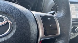 Toyota Yaris 2017 1500cc HYBRID ACTIVE PLUS 100HP-thumb-22