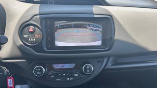 Toyota Yaris 2017 1500cc HYBRID ACTIVE PLUS 100HP-thumb-29