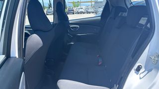 Toyota Yaris 2017 1500cc HYBRID ACTIVE PLUS 100HP-thumb-34