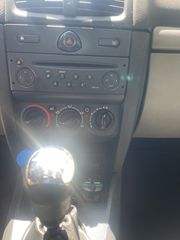 Renault Clio 2003 CLIO 1.4 16V-thumb-6