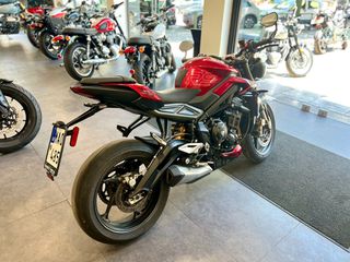 Triumph Street Triple 765 2024 RS-thumb-3