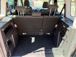 Ford Tourneo Courier 2018 Titanium 2018 Euro 6W-thumb-7