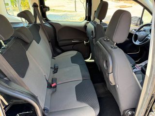 Ford Tourneo Courier 2018 Titanium 2018 Euro 6W-thumb-9
