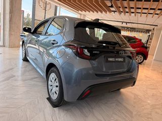 Toyota Yaris 2026 LIVE-thumb-7