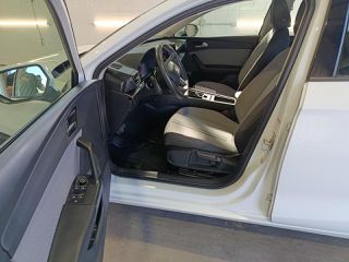 Seat Leon 2021 TDI 150HP Style DSG 2.0-thumb-6