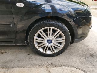 Ford Focus 2006 mk2 1.6 titanium-thumb-7