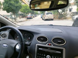 Ford Focus 2006 mk2 1.6 titanium-thumb-9