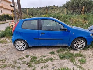 Fiat punto sporting-thumb-1