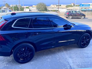 Volvo XC 60 2019 T8 AWD INSCRIPTION PLUG IN-thumb-6