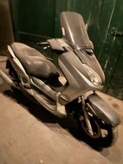 Yamaha XMAX 250 2005 μόνο για ανταλλακτικά κομμματι κομμάτι-thumb-2