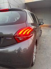 Peugeot 208 2016-thumb-6