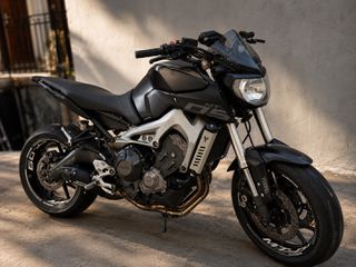 Yamaha MT-09 2014-thumb-2