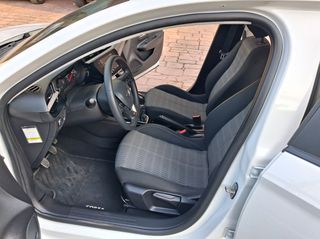 Opel Corsa 2021-thumb-12