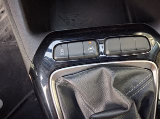 Opel Corsa 2021-thumb-25