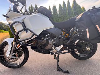 Ducati DesertX 2022-thumb-4