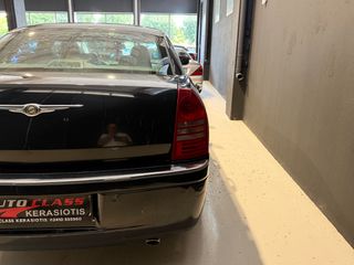 Chrysler 300C 2007-thumb-16