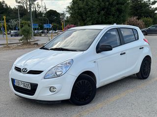Hyundai i 20 2012