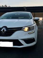 Renault Megane 2020-thumb-3